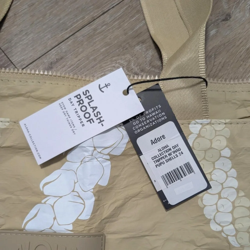 NWT New Aloha Collection May Day Ni'ihau Lei Day Tripper zipper bag purse tote - Picture 3 of 7